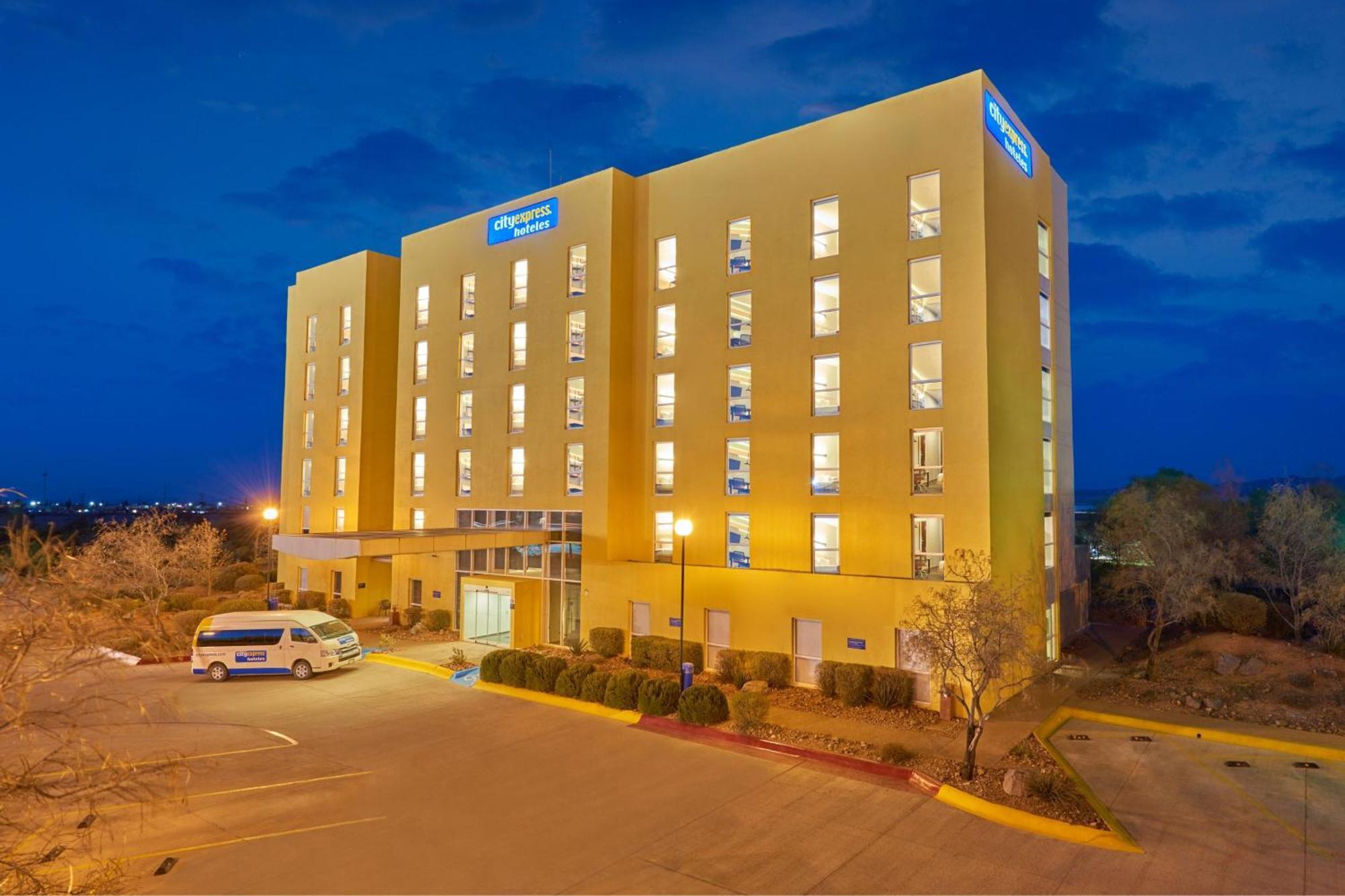 City Express By Marriott Cananea מראה חיצוני תמונה